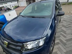 Blau Gebraucht 2016 Dacia Sandero Ambiance Kleinwagen | 4.600 € (Guter Preis)