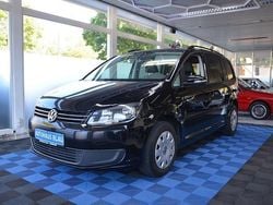 Schwarz Gebraucht 2011 VW Touran Van / Kleinbus | 4.490 € (Fairer Preis)