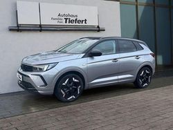 Silber Gebraucht 2023 Opel Grandland X GSe SUV | 28.888 € (Teuer)