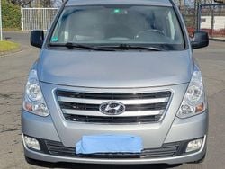 Silber Gebraucht 2016 Hyundai H-1 Van | 18.990 € (Fairer Preis)