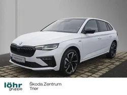 Moonweiss perleffekt Neu 2025 Skoda Scala Monte Carlo Kleinwagen | 38.890 €