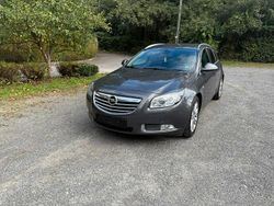 Grau Gebraucht 2010 Opel Insignia Kombi | 4.200 € (Fairer Preis)