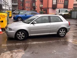 Silber Gebraucht 2002 Audi A3 Attraction Limousine | 500 € (Superpreis)