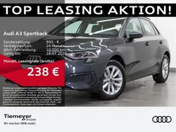 Grau Gebraucht 2023 Audi A3 Sportback Business Limousine | 25.990 € (Guter Preis)