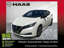Pearl white/black m Gebraucht 2020 Nissan Leaf Tekna Kleinwagen | 14.980 € (Fairer Preis)