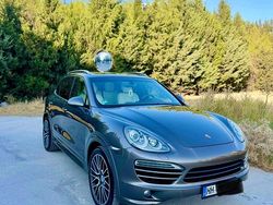 Braun Gebraucht 2012 Porsche Cayenne SUV | 18.900 €