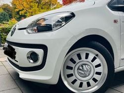 Weiß Gebraucht 2012 VW up! Kleinwagen | 6.495 € (Fairer Preis)