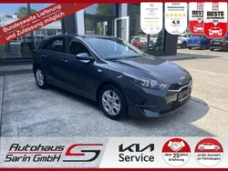 Grau Gebraucht 2024 Kia Ceed Comfort Limousine | 21.999 € (Superpreis)