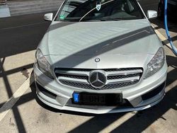 Gebraucht 2013 Mercedes A200 AMG line Limousine | 12.000 € (Fairer Preis)