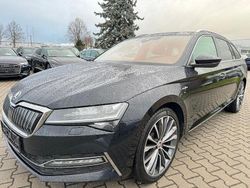 Schwarz Gebraucht 2020 Skoda Superb LAURIN & KLEMENT Limousine | 17.990 € (Etwas zu teuer)