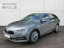 Grau Gebraucht 2022 Skoda Octavia Tour Kombi | 21.990 € (Guter Preis)
