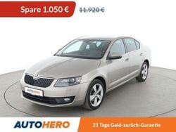 Grau Gebraucht 2014 Skoda Octavia Elegance Limousine | 10.870 € (Fairer Preis)
