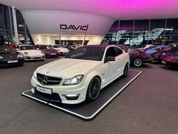 Weiß Gebraucht 2012 Mercedes C63 AMG AMG Coupé | 49.900 € (Guter Preis)