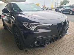 Schwarz Gebraucht 2017 Alfa Romeo Stelvio Super SUV | 19.500 €