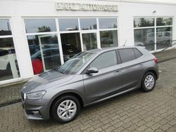 Grau Gebraucht 2024 Skoda Fabia Style Kleinwagen | 18.990 € (Guter Preis)