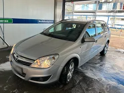Silber Gebraucht 2007 Opel Astra Kombi | 1.950 € (Guter Preis)