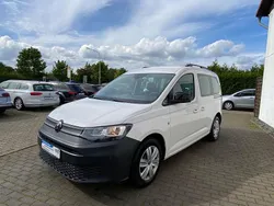 Weiß Gebraucht 2021 VW Caddy Van / Kleinbus | 16.950 € (Guter Preis)