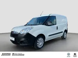 Weiß Gebraucht 2018 Opel Combo Edition Van / Kleinbus | 11.450 € (Etwas zu teuer)