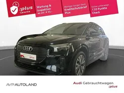 Mythosschwarz metallic Gebraucht 2022 Audi Q4 e-tron Ambiente SUV | 36.870 € (Fairer Preis)
