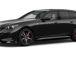 Schwarz Gebraucht 2025 BMW 550e Comfort Edition Kombi | 79.072 € (Superpreis)