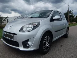 Silber Gebraucht 2009 Renault Twingo Kleinwagen | 2.500 € (Etwas zu teuer)