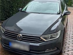 Grau Gebraucht 2016 VW Passat Comfortline Kombi | 11.500 € (Fairer Preis)