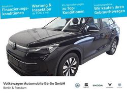 Schwarz (deep black perleffekt) Gebraucht 2024 VW Tiguan Goal SUV | 35.331 €