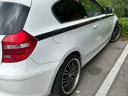 Weiß Gebraucht 2010 BMW 120 Coupé Coupé | 3.990 € (Superpreis)