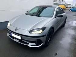 Gravity gold matt / mat Gebraucht 2023 Hyundai Ioniq 6 Edition+ Limousine | 41.990 € (Guter Preis)