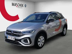 Pyrit silber Gebraucht 2024 VW T-Roc R-line SUV | 29.920 € (Fairer Preis)