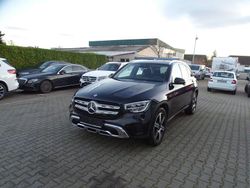 Schwarz/baltic black Gebraucht 2022 Mercedes GLC400d SUV | 29.990 € (Superpreis)
