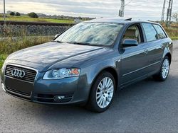 Grau Gebraucht 2005 Audi A4 Kombi | 3.490 € (Guter Preis)