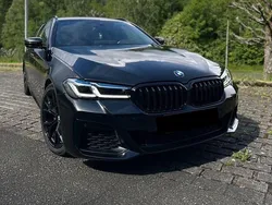 Schwarz Gebraucht 2021 BMW 520 Shadowline Kombi | 36.399 € (Teuer)
