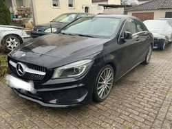 Schwarz Gebraucht 2016 Mercedes CLA200 Limousine | 26.399 €