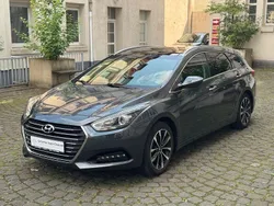 Grau Gebraucht 2018 Hyundai i40 Style Kombi | 8.999 € (Fairer Preis)