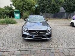 Grau Gebraucht 2018 Mercedes C220 AMG Limousine | 29.500 € (Teuer)