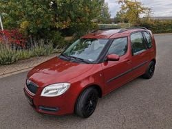 Rot Gebraucht 2008 Skoda Roomster Comfort Kombi | 1.300 € (Superpreis)