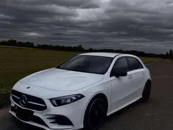 Weiß Gebraucht 2020 Mercedes A200 AMG line Limousine | 26.150 €