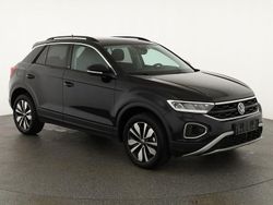 Deep black perleffekt deep black perleffekt Gebraucht 2024 VW T-Roc Move SUV | 28.415 € (Fairer Preis)
