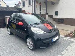 Schwarz Gebraucht 2007 Peugeot 107 Kleinwagen | 2.400 € (Fairer Preis)