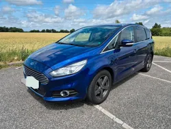 Blau Gebraucht 2016 Ford S-MAX Titanium Van / Kleinbus | 15.900 € (Teuer)