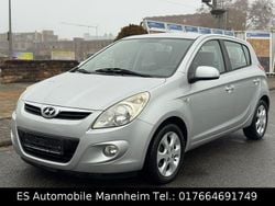 Silber Gebraucht 2009 Hyundai i20 Style Kleinwagen | 5.950 € (Fairer Preis)