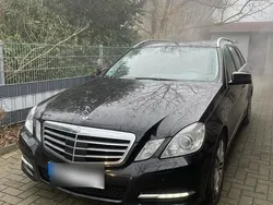 Schwarz Gebraucht 2010 Mercedes E350 Kombi | 7.199 € (Superpreis)