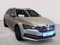 Brillantsilber metallic Gebraucht 2021 Skoda Superb LAURIN & KLEMENT Kombi | 23.990 € (Guter Preis)