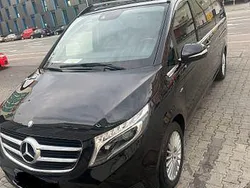 Schwarz Gebraucht 2016 Mercedes V250 Van / Kleinbus | 36.000 € (Etwas zu teuer)