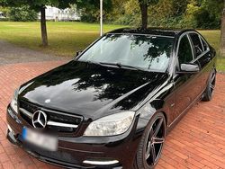 Schwarz Gebraucht 2009 Mercedes C350 AMG Limousine | 10.299 € (Etwas zu teuer)
