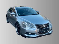 Silber Gebraucht 2012 Suzuki Kizashi Limousine | 8.450 € (Teuer)