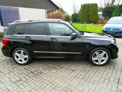 Schwarz unilack Gebraucht 2013 Mercedes GLK250 SUV | 21.400 € (Etwas zu teuer)