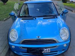 Blau Gebraucht 2004 Mini ONE Kleinwagen | 3.895 € (Fairer Preis)