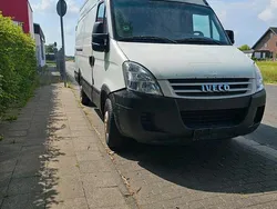Weiß Gebraucht 2009 Iveco Daily Van / Kleinbus | 3.500 €